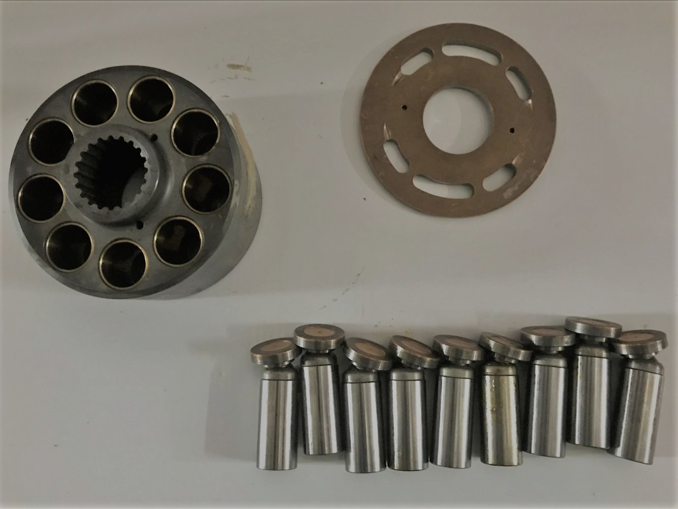 Piezas hidráulicas de la bomba de engranaje de MSF-65 MSF65 Kayaba con la placa chapoteante y el muelle en espiral